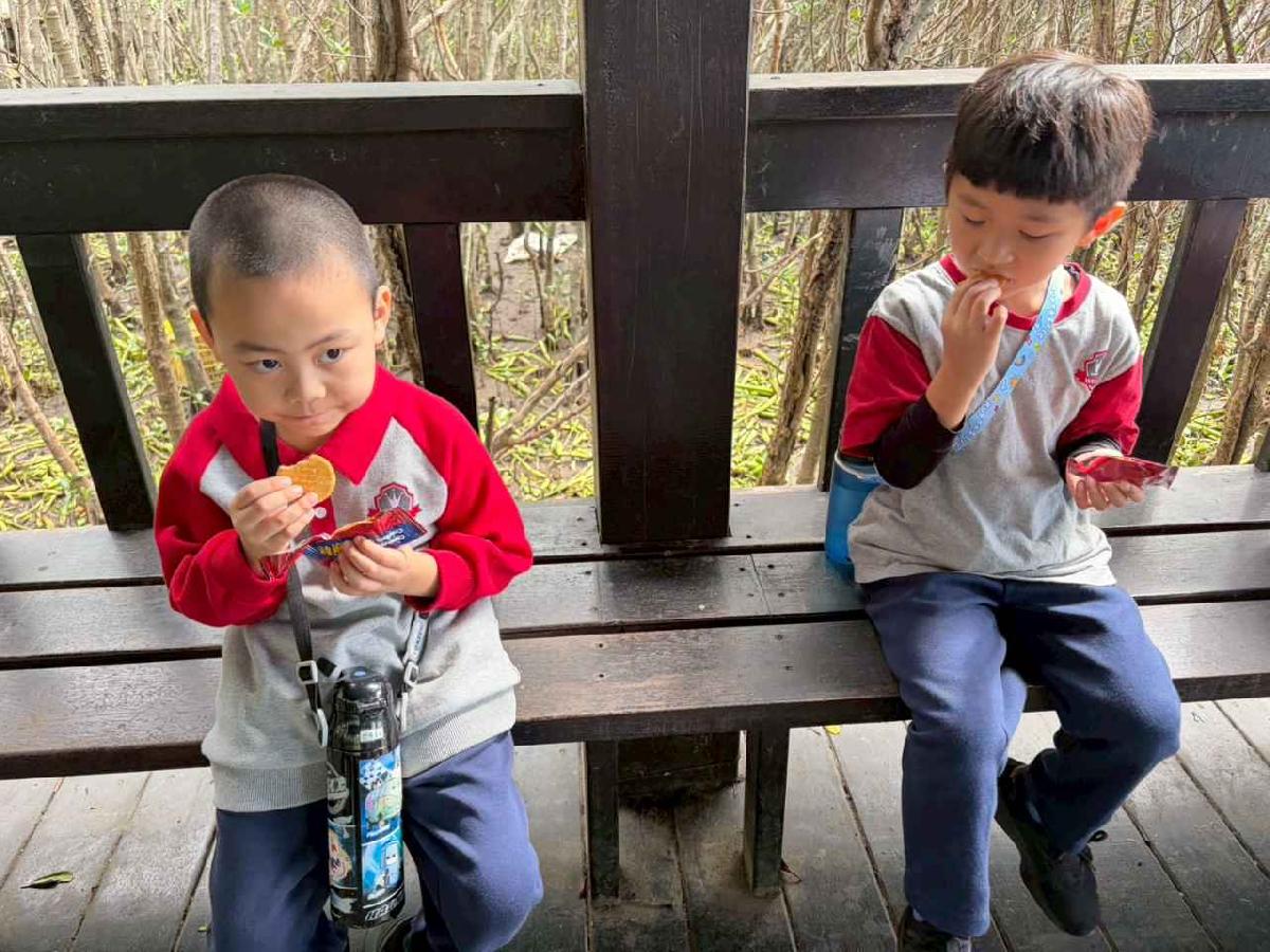 line_album_20251027_251027_142