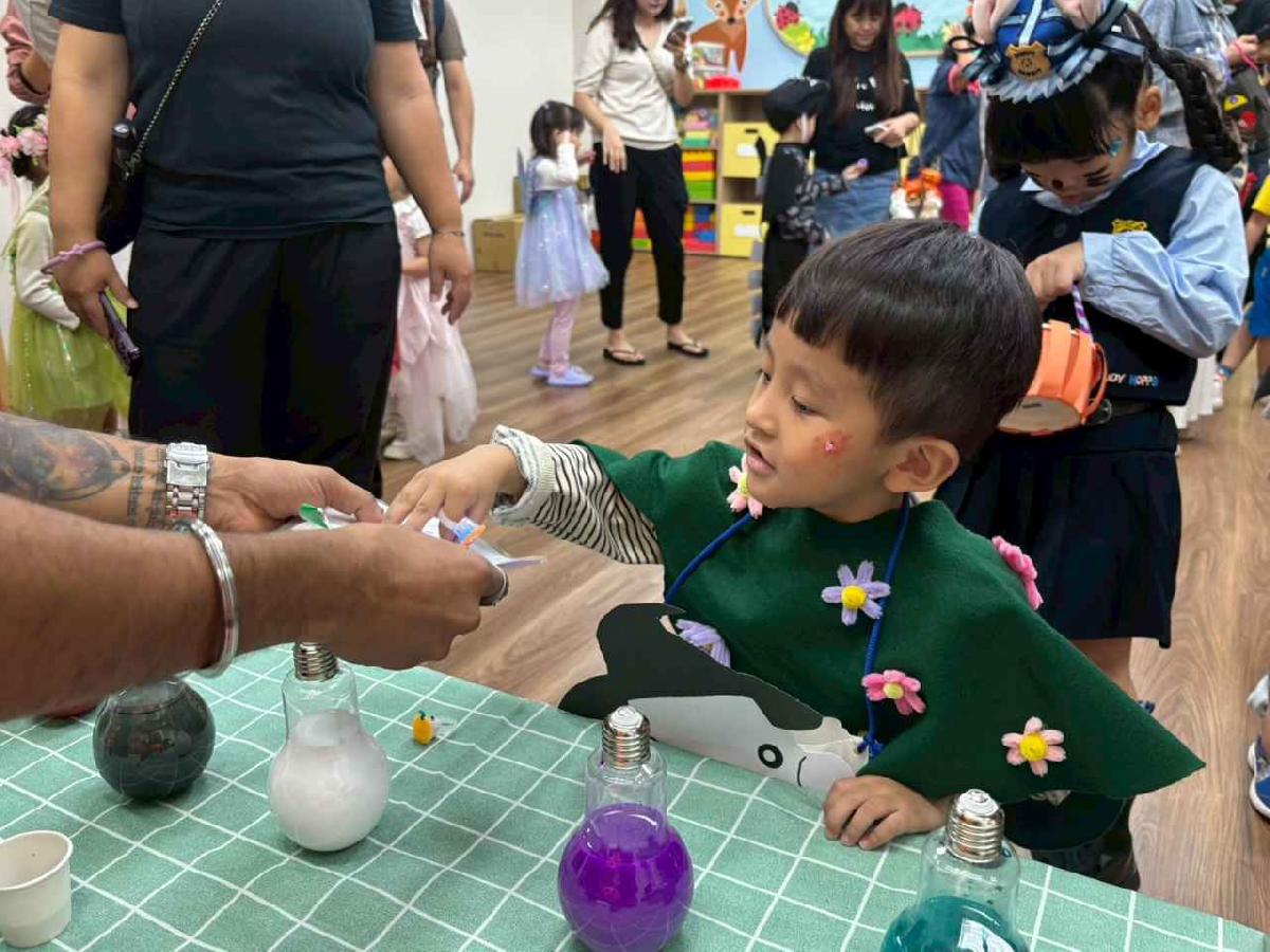 line_album_10.28萬聖節親子活動_251030_12