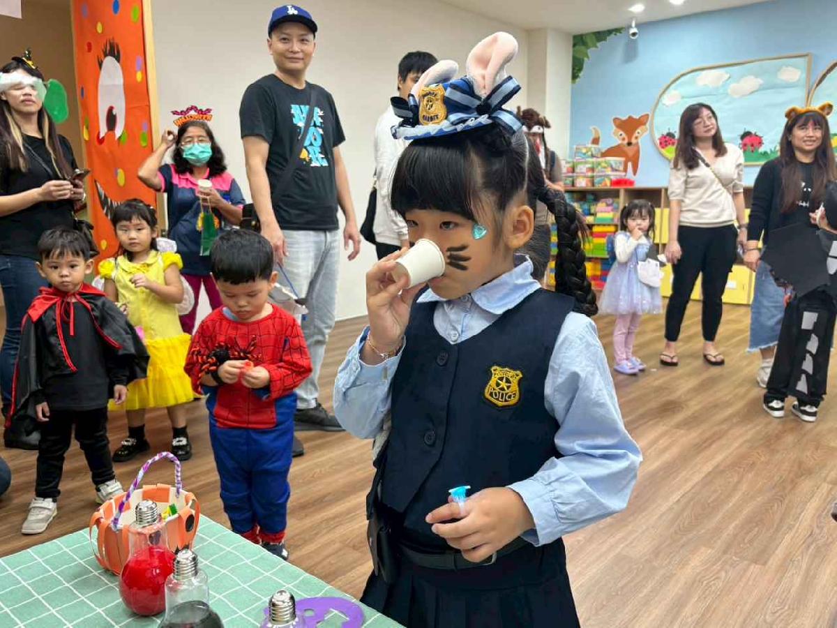 line_album_10.28萬聖節親子活動_251030_13