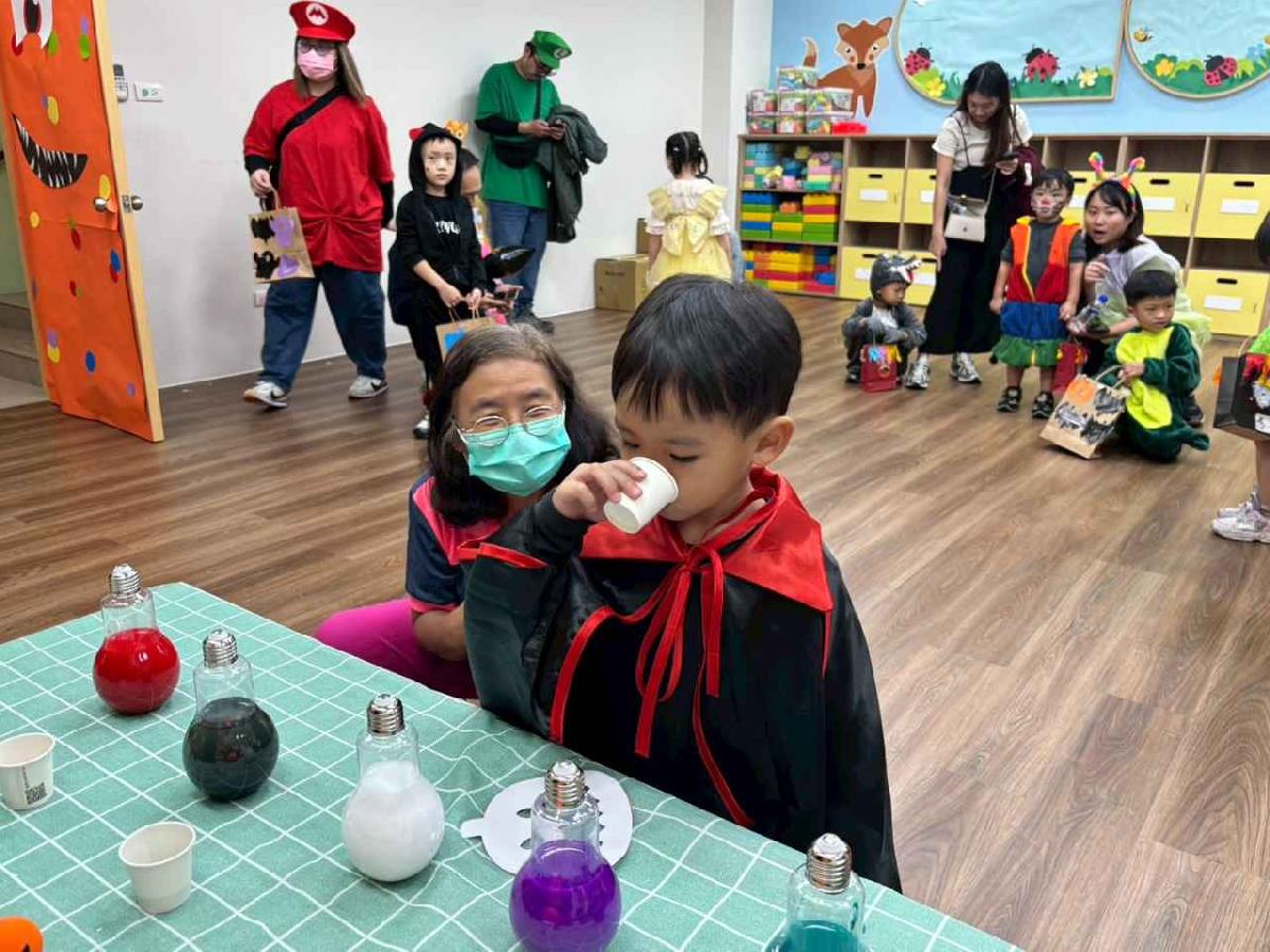 line_album_10.28萬聖節親子活動_251030_26