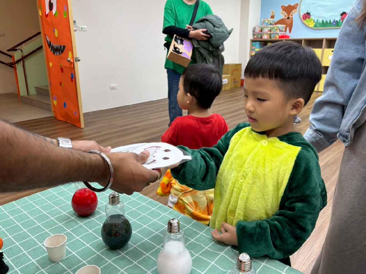 line_album_10.28萬聖節親子活動_251030_28