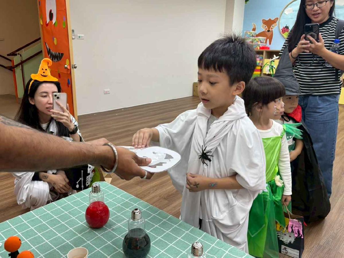 line_album_10.28萬聖節親子活動_251030_34