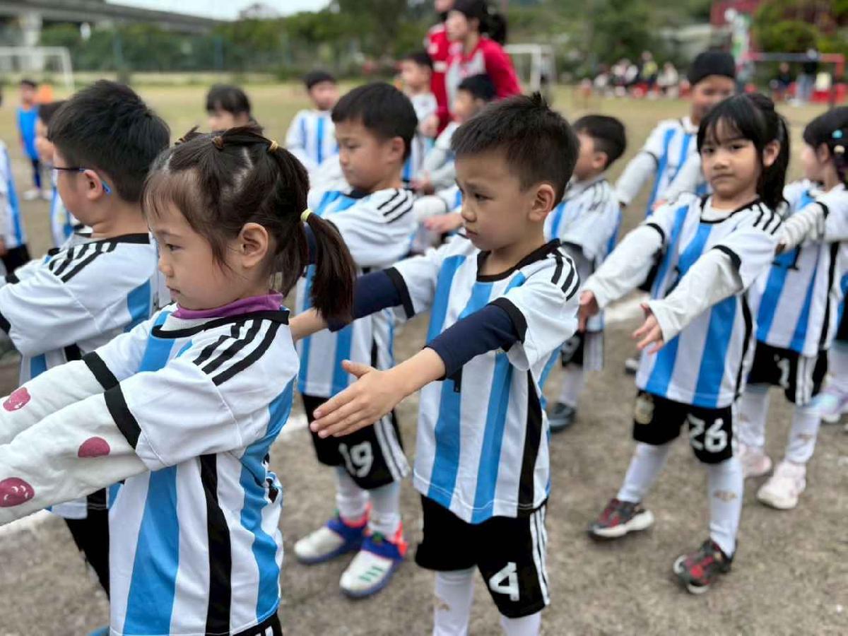 line_album_115.1.10足球友誼賽_260112_2