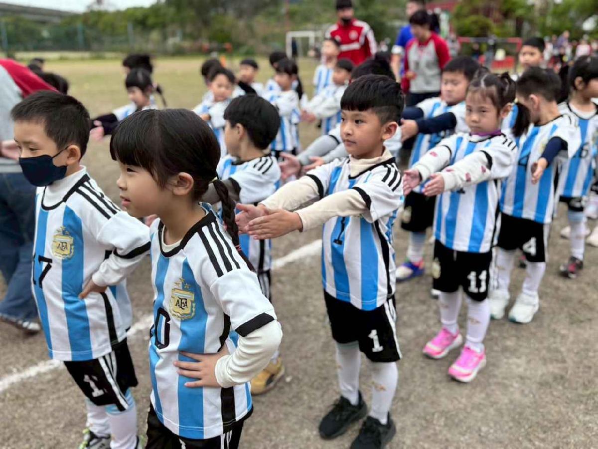 line_album_115.1.10足球友誼賽_260112_3