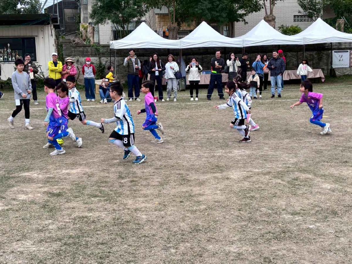 line_album_115.1.10足球友誼賽_260112_19