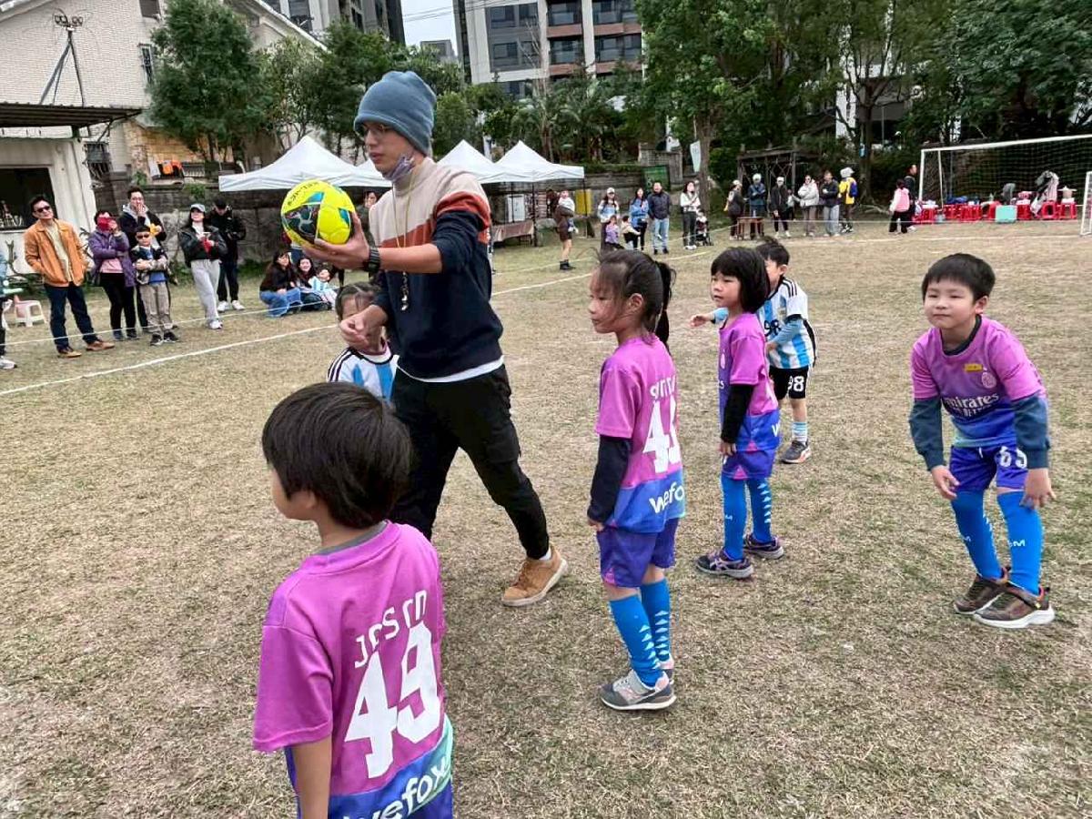 line_album_115.1.10足球友誼賽_260112_30