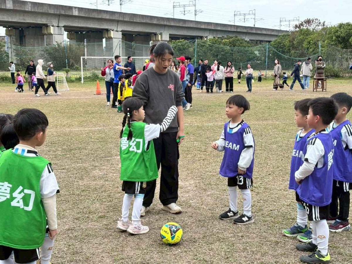 line_album_115.1.10足球友誼賽_260112_45