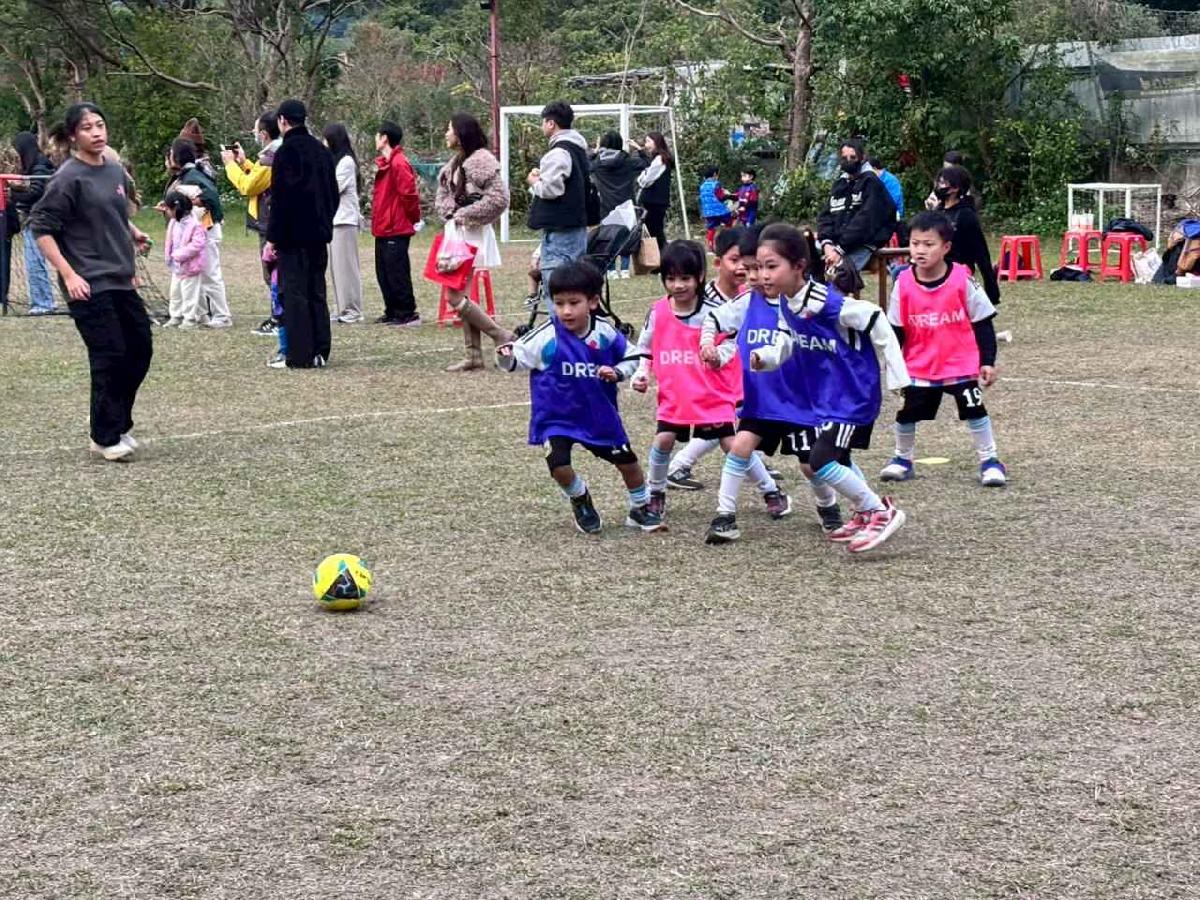 line_album_115.1.10足球友誼賽_260112_91