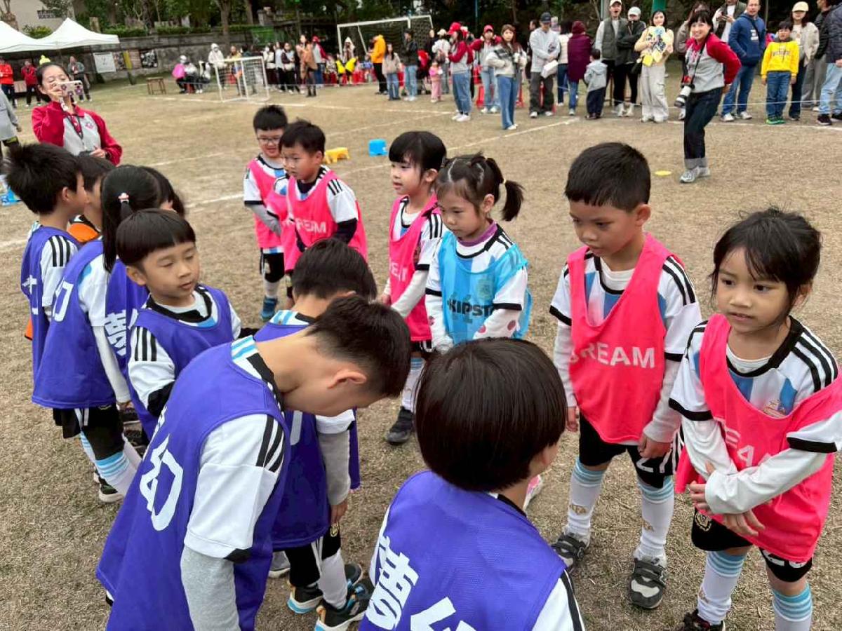 line_album_115.1.10足球友誼賽_260112_93