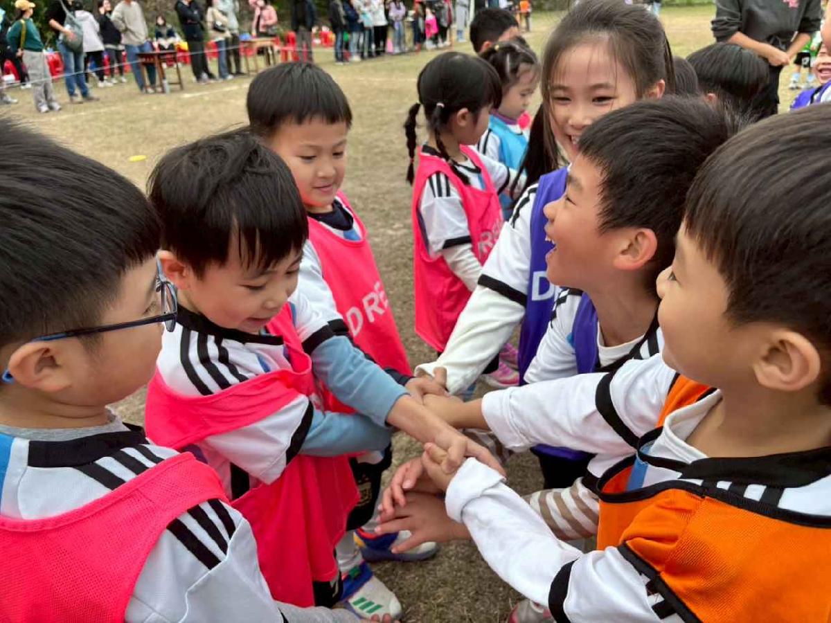 line_album_115.1.10足球友誼賽_260112_100