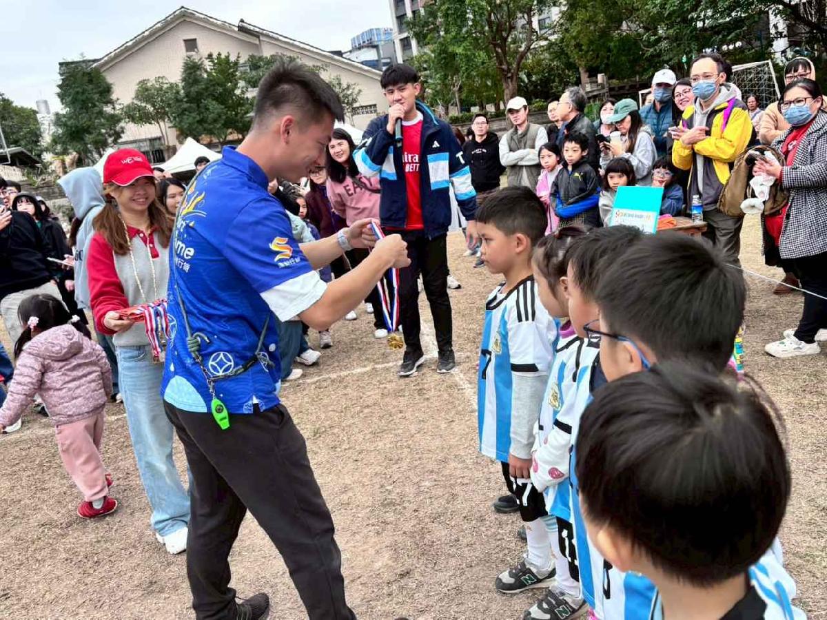 line_album_115.1.10足球友誼賽_260112_119