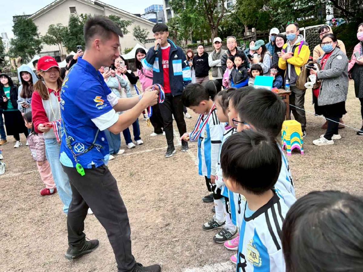 line_album_115.1.10足球友誼賽_260112_120