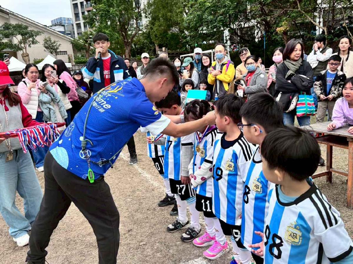 line_album_115.1.10足球友誼賽_260112_121