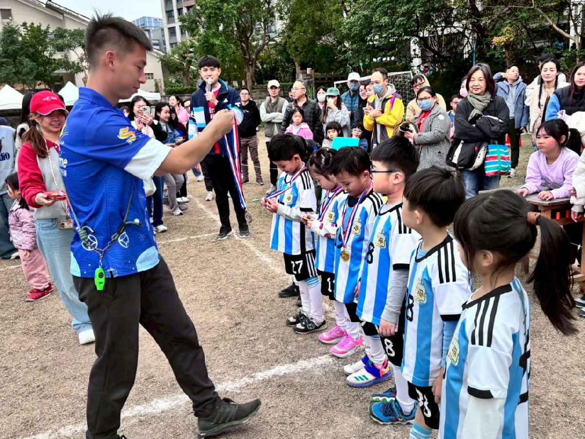 line_album_115.1.10足球友誼賽_260112_123