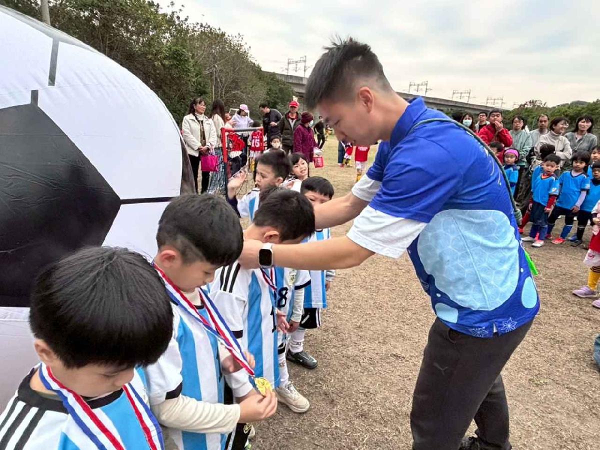 line_album_115.1.10足球友誼賽_260112_135