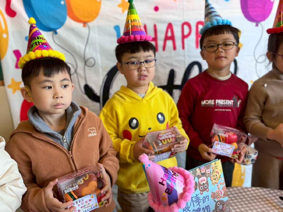 line_album_115.01.15慶生會_260115_19