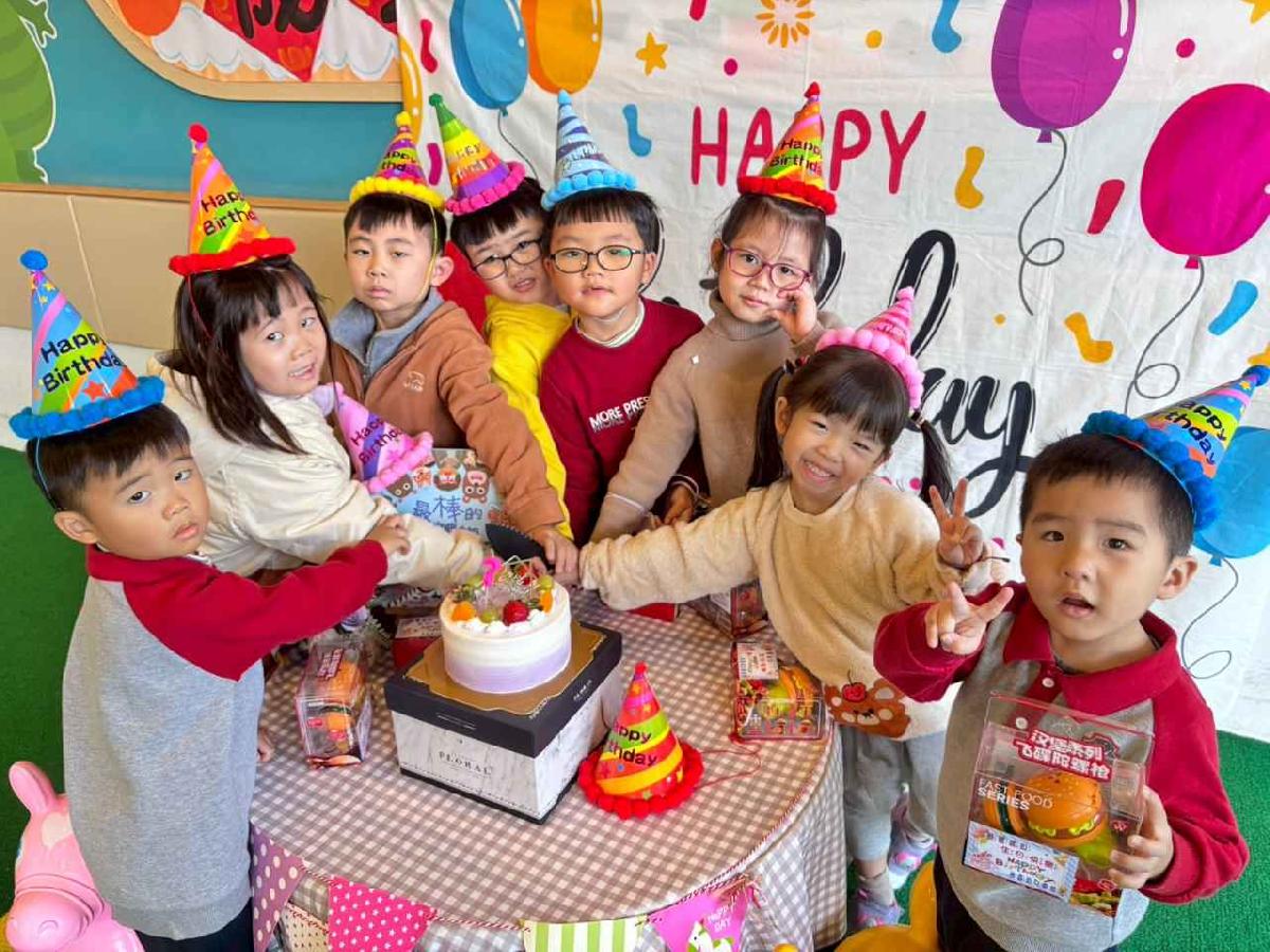 line_album_115.01.15慶生會_260115_40