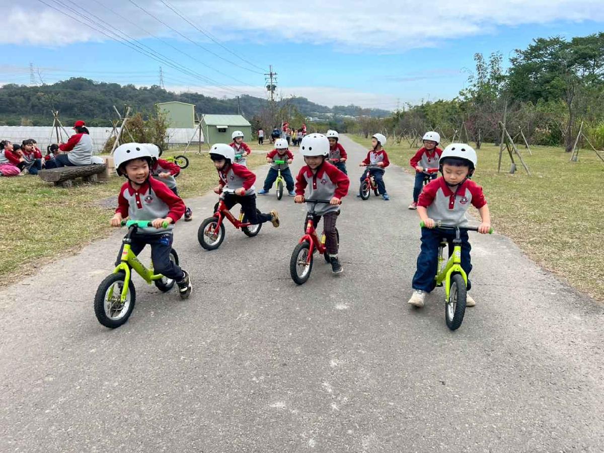 line_album_115.01.30滑步車_260130_23