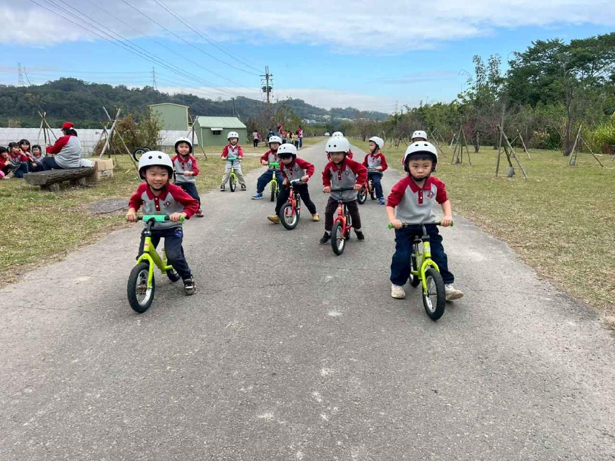 line_album_115.01.30滑步車_260130_24