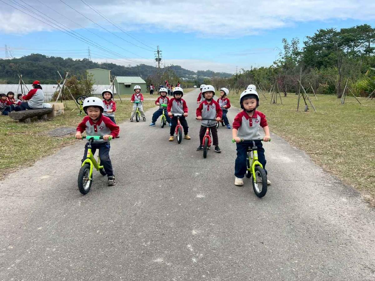 line_album_115.01.30滑步車_260130_25