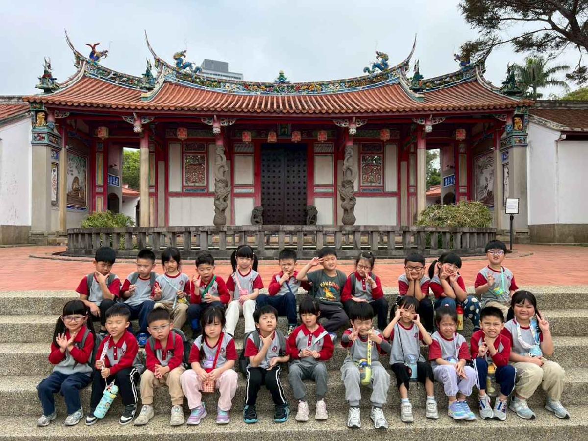 line_album_115.03.25戶外教學～新竹孔廟_260325_132