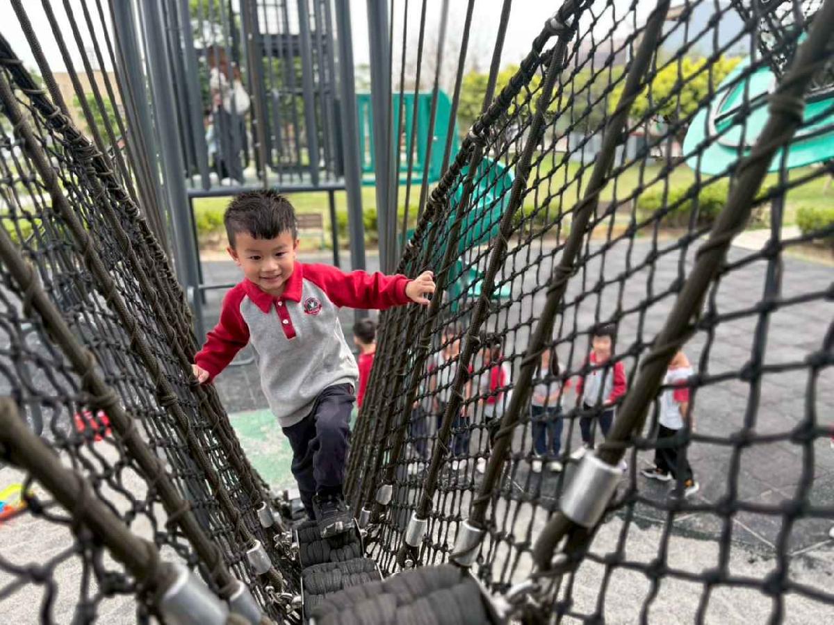 line_album_115.03.31戰車公園_260331_6