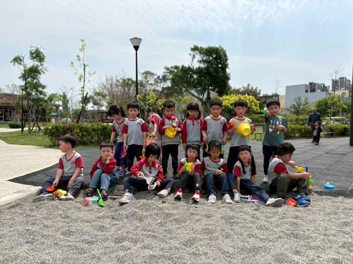 line_album_115.03.31戰車公園_260331_55