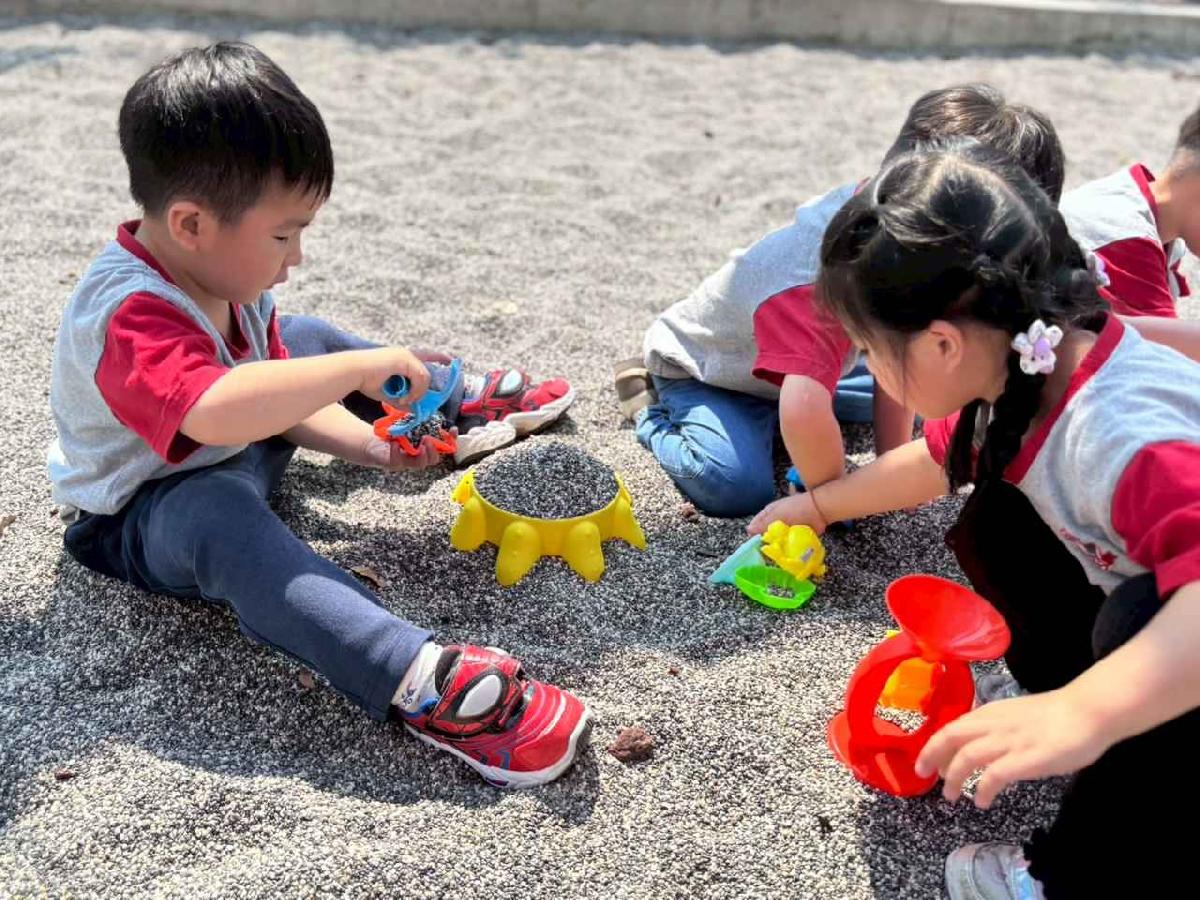 line_album_4.13小班柿子公園_260414_54