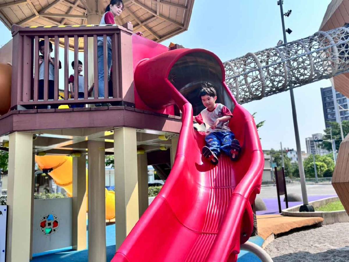 line_album_4.13小班柿子公園_260414_78