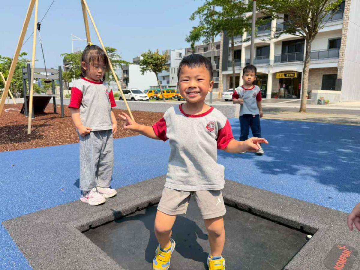 line_album_1150413柿子公園_260413_34