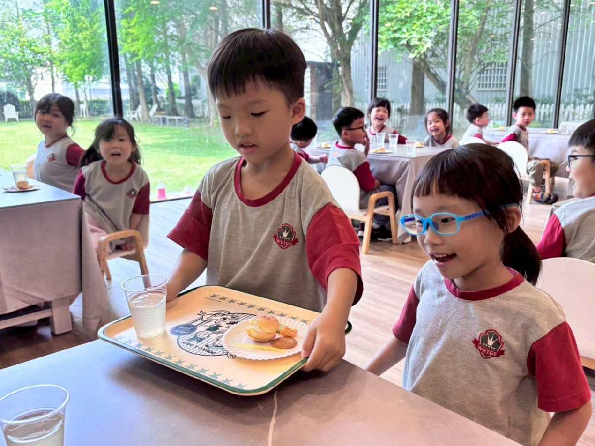 line_album_115.04.29_260429_3