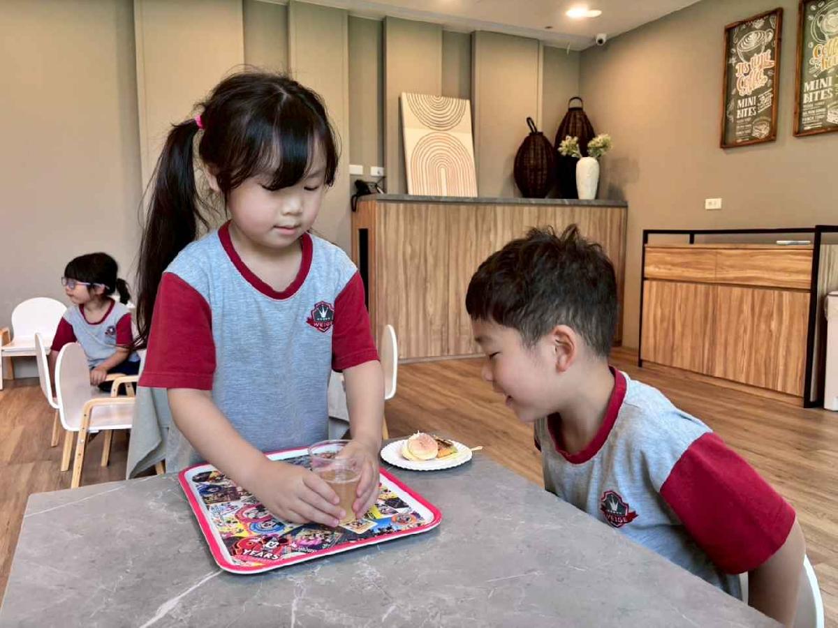 line_album_115.04.29_260429_43