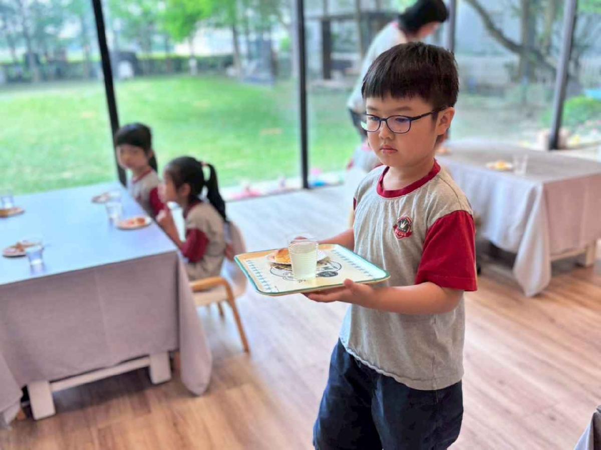 line_album_115.04.29_260429_62