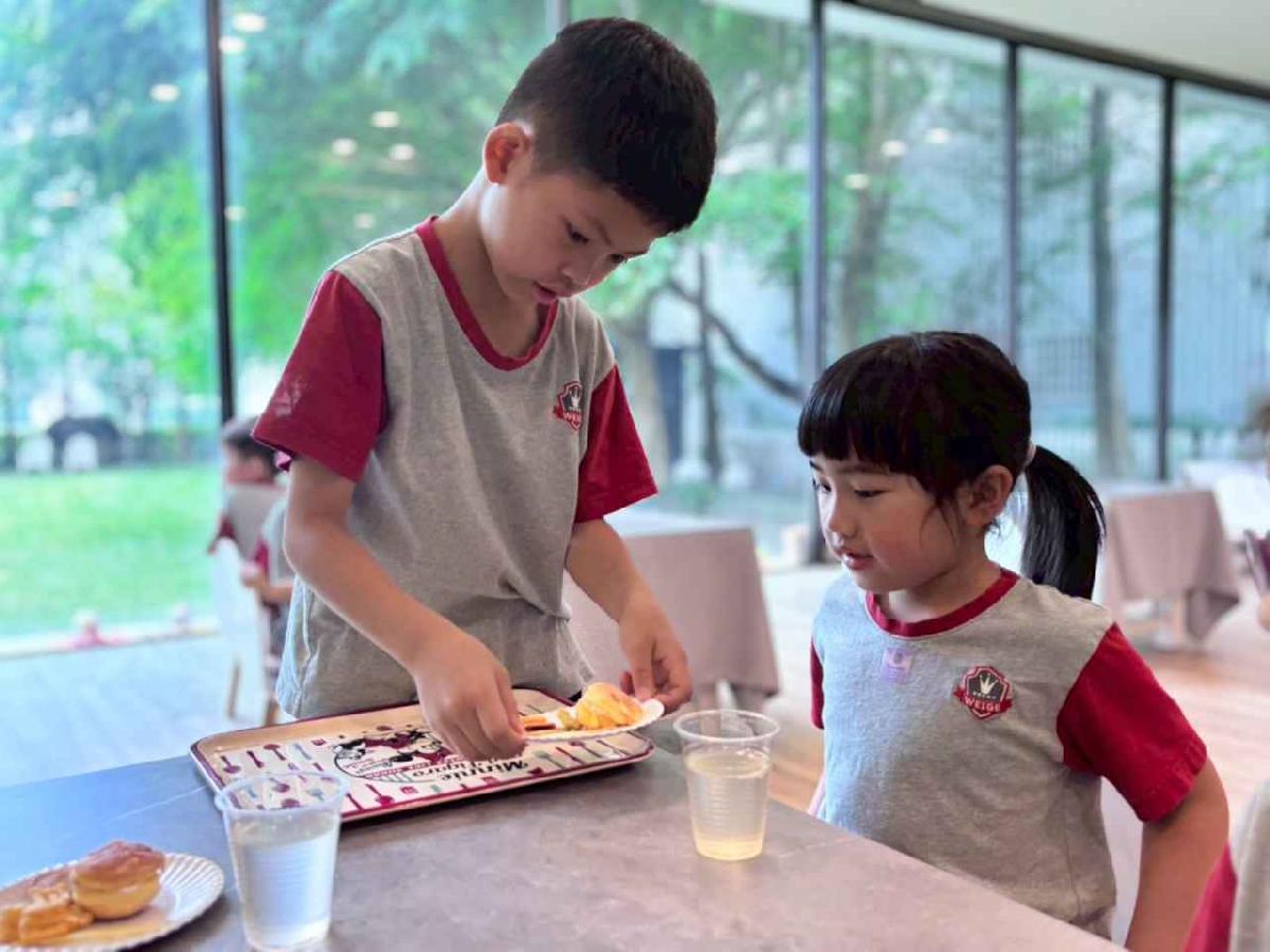 line_album_115.04.29_260429_72