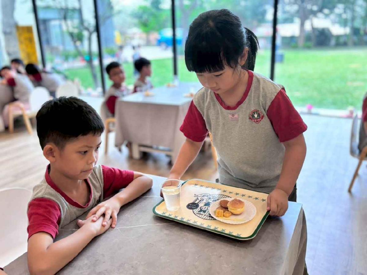 line_album_115.04.29_260429_94