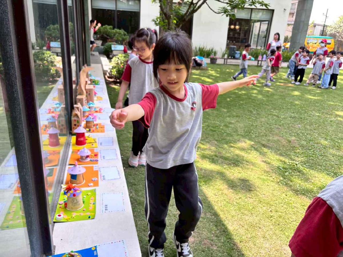 line_album_115.04.29_260429_137