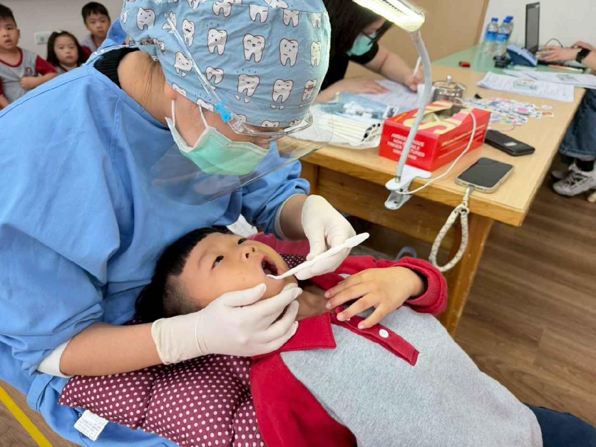 line_album_1150505牙齒健檢_260505_8