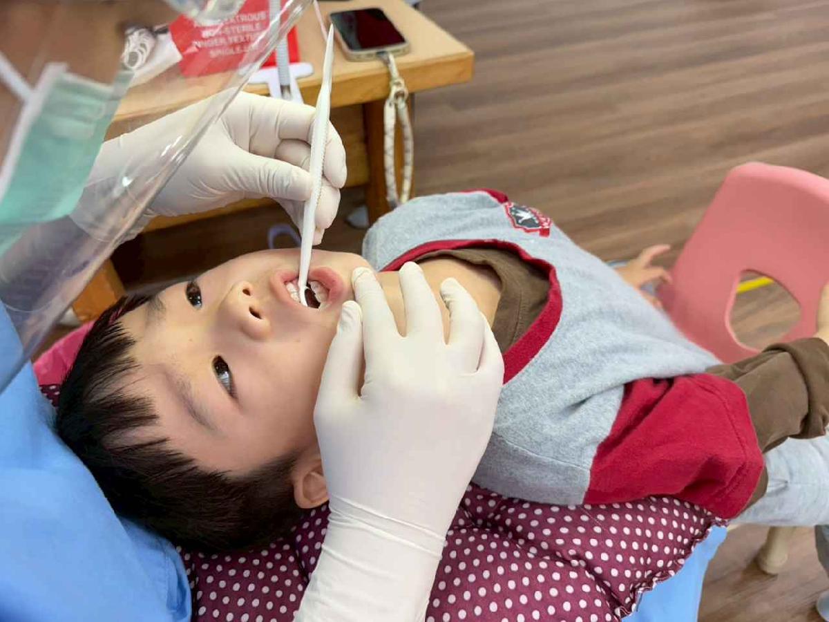 line_album_1150505牙齒健檢_260505_14