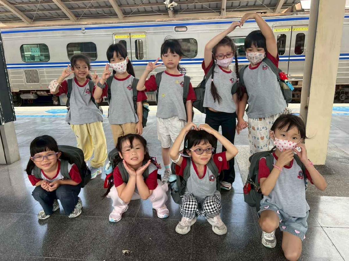 line_album_115.06.04內灣小火車輕旅行_260604_152